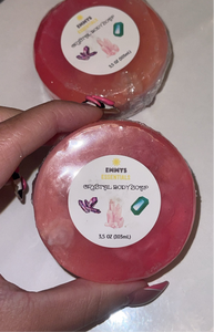 ROSE QUARTZ CRYSTAL SOAP 💕 (Crystal inside!)