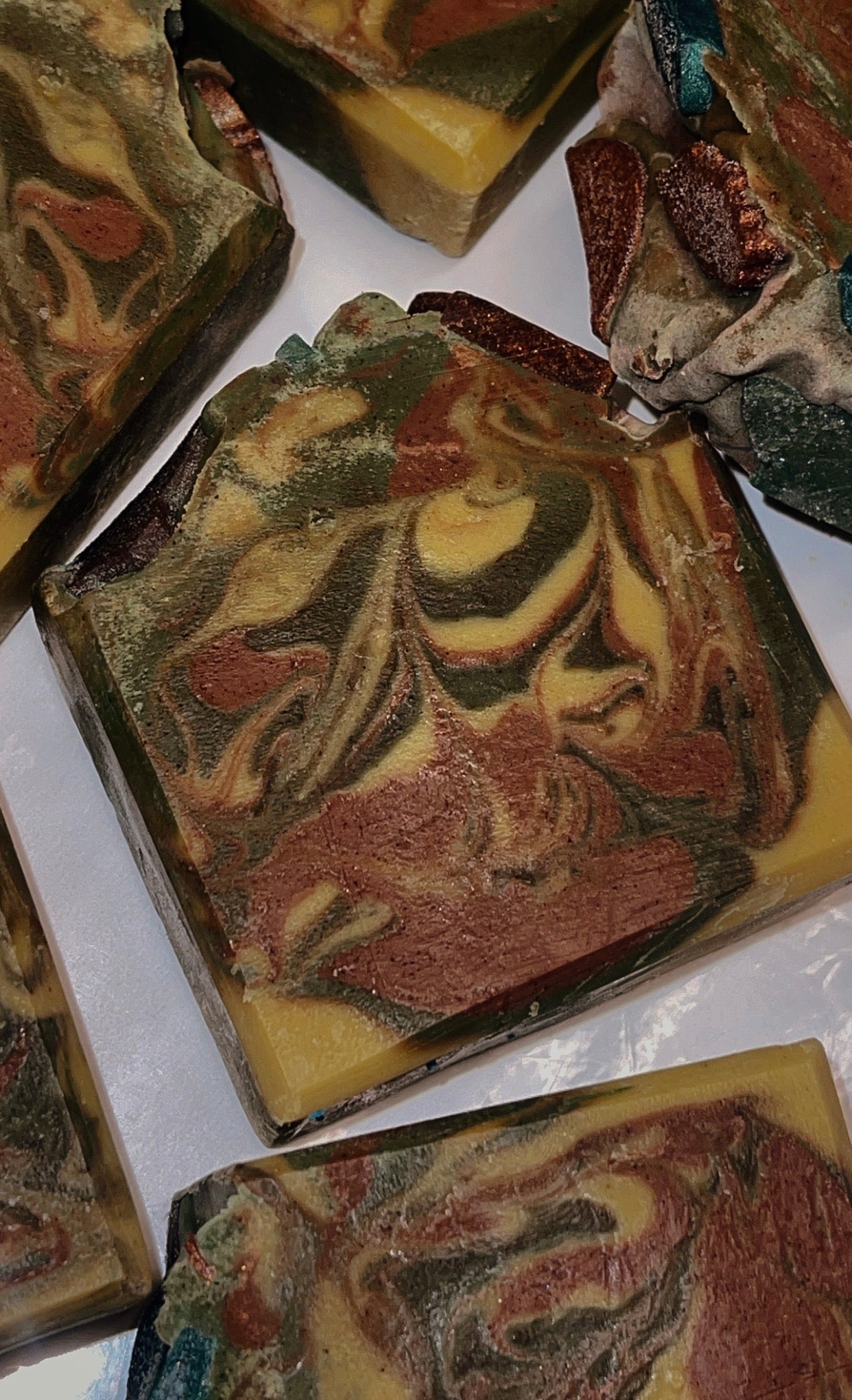 TOBACCO, CEDARWOOD, & BAY LEAF ARTISAN SOAP 🍂