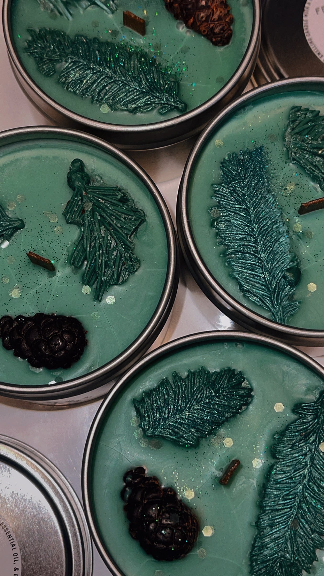 FRESH PINE SOY WAX CANDLE 🌲