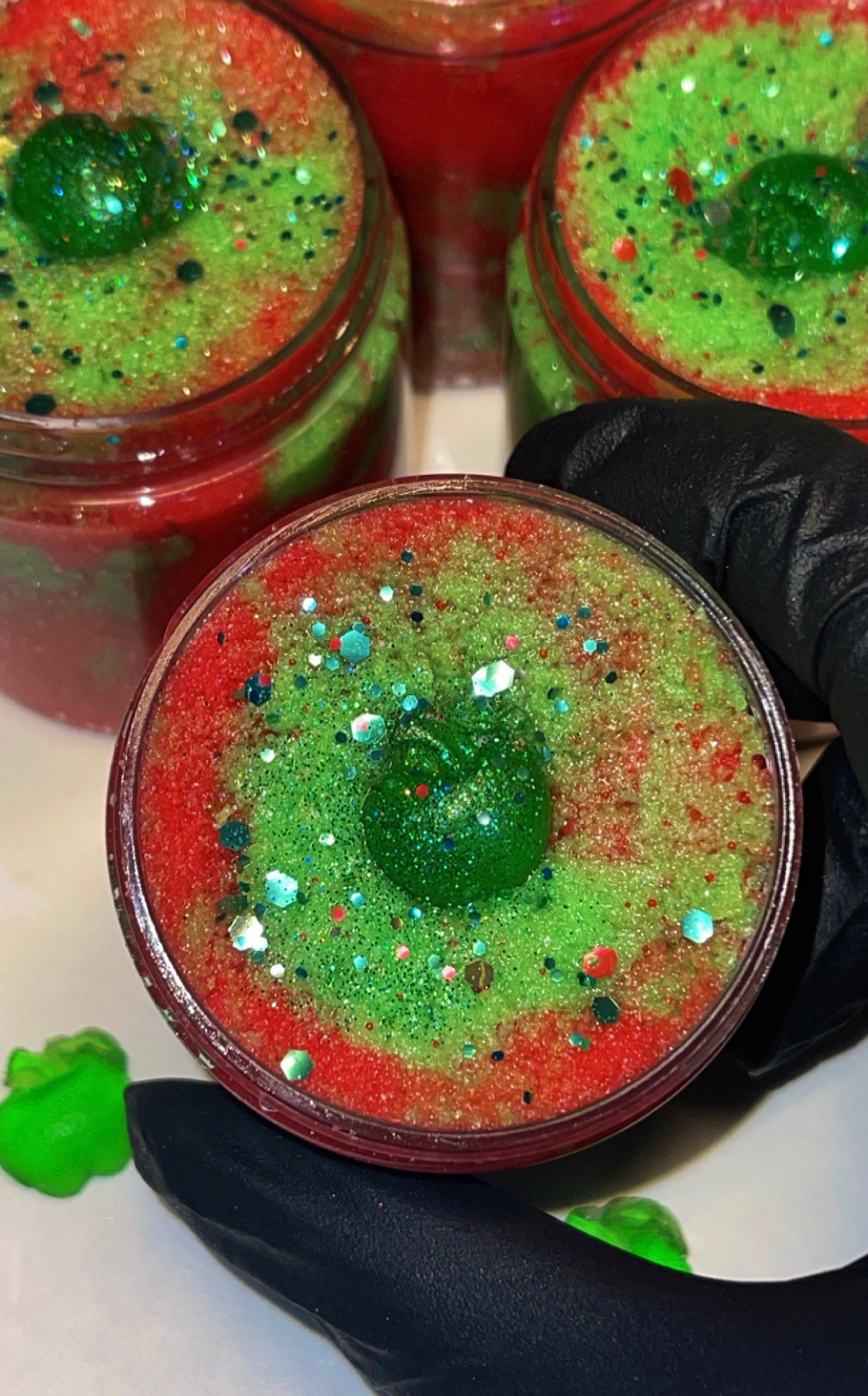 CANDY APPLE TAFFY PRE-SHAVE BODY SCRUB 🍏