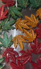 Load image into Gallery viewer, STONED SANTA WAX MELT PACK 🎅🏻
